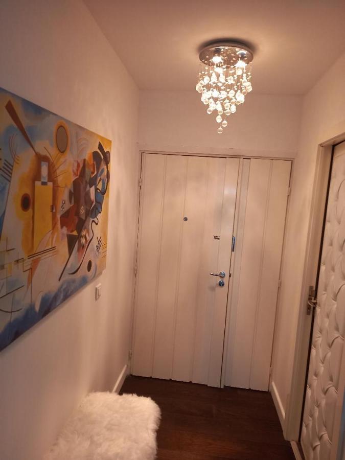 Parisian Sparkle Retreat Neuilly-sur-Seine Exterior photo